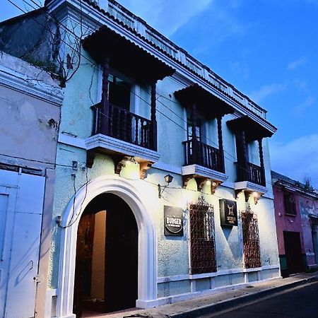 Ricks Hostel Santa Ana Dış mekan fotoğraf