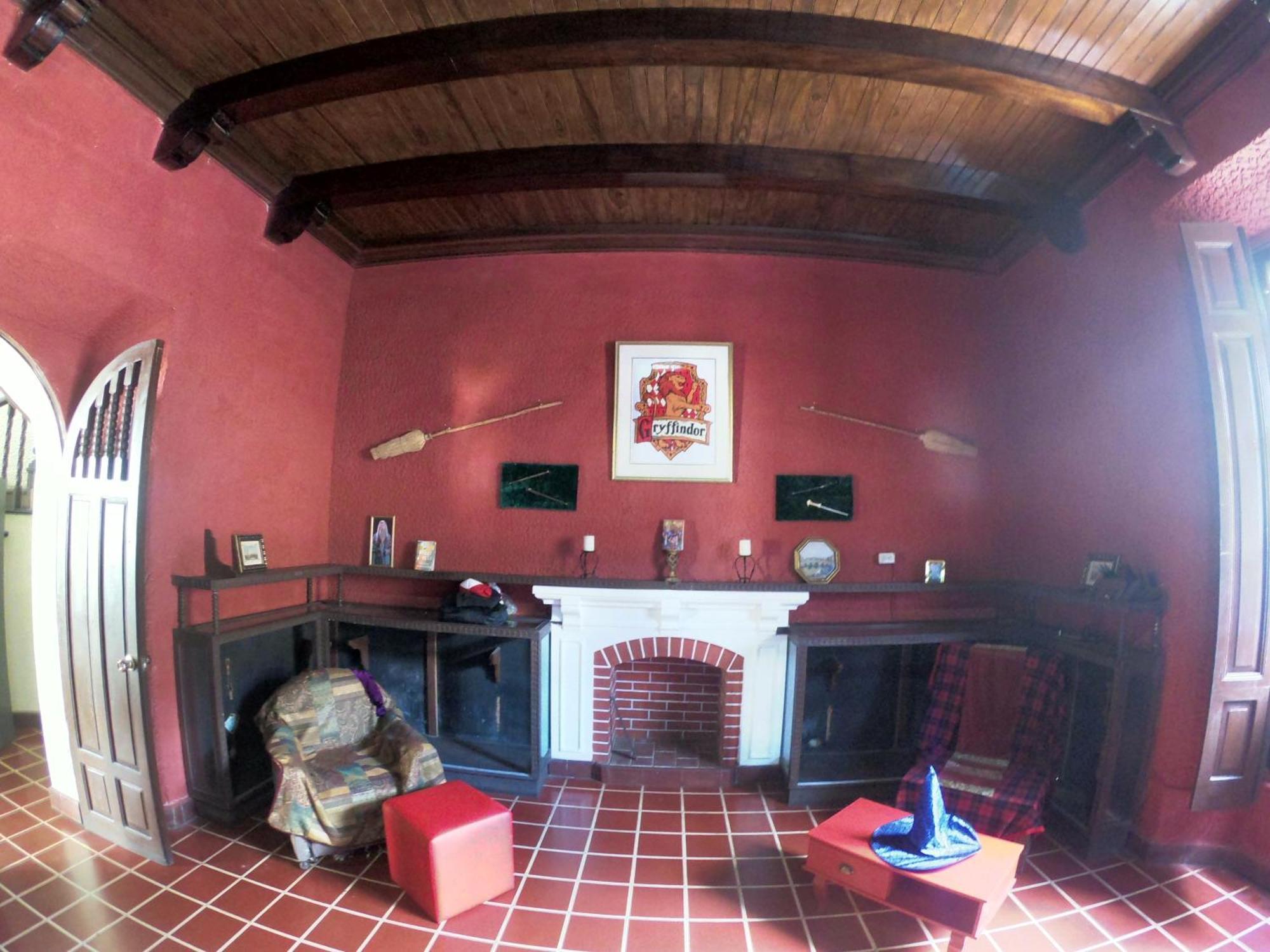 Ricks Hostel Santa Ana Dış mekan fotoğraf