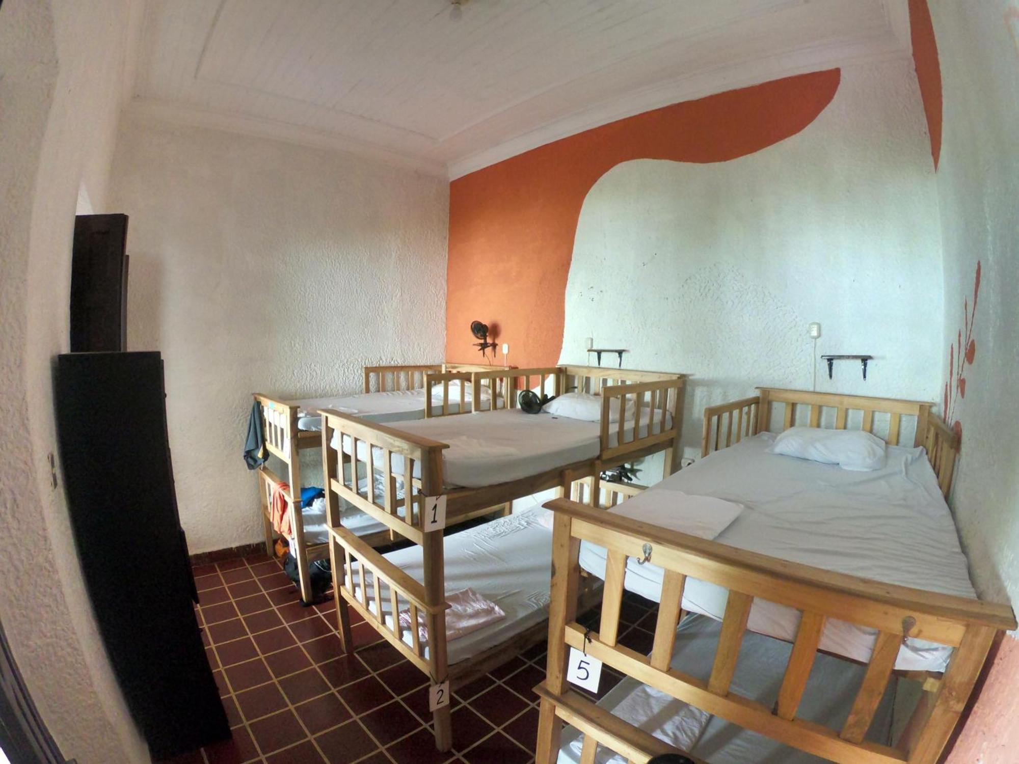 Ricks Hostel Santa Ana Dış mekan fotoğraf