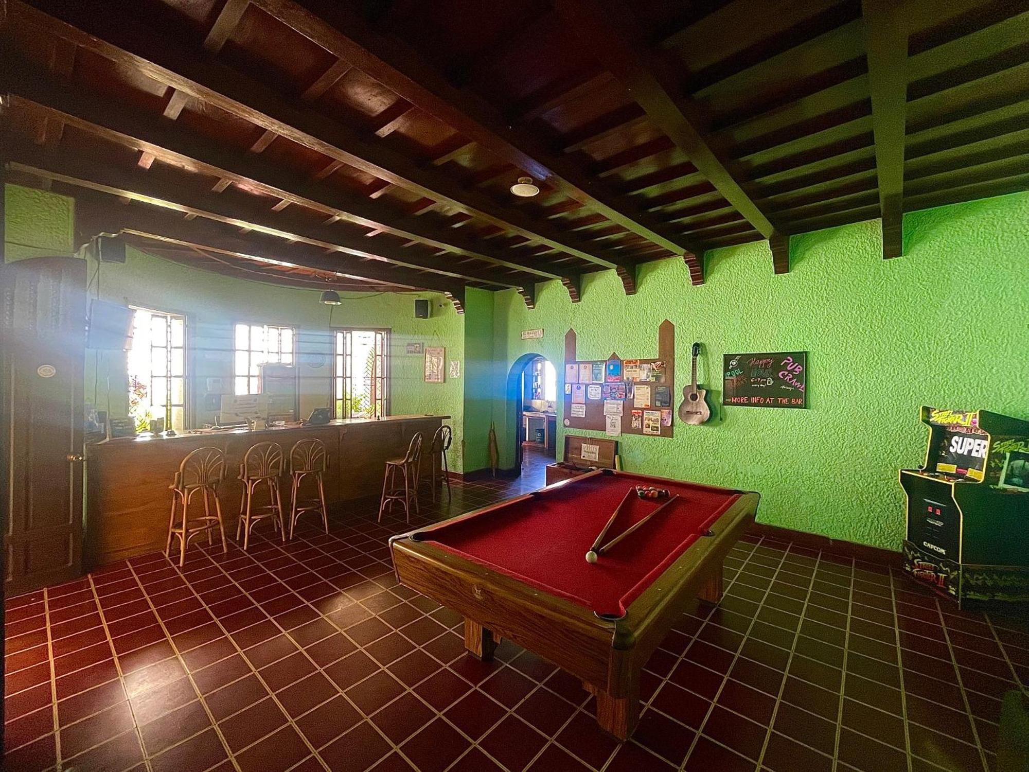 Ricks Hostel Santa Ana Dış mekan fotoğraf